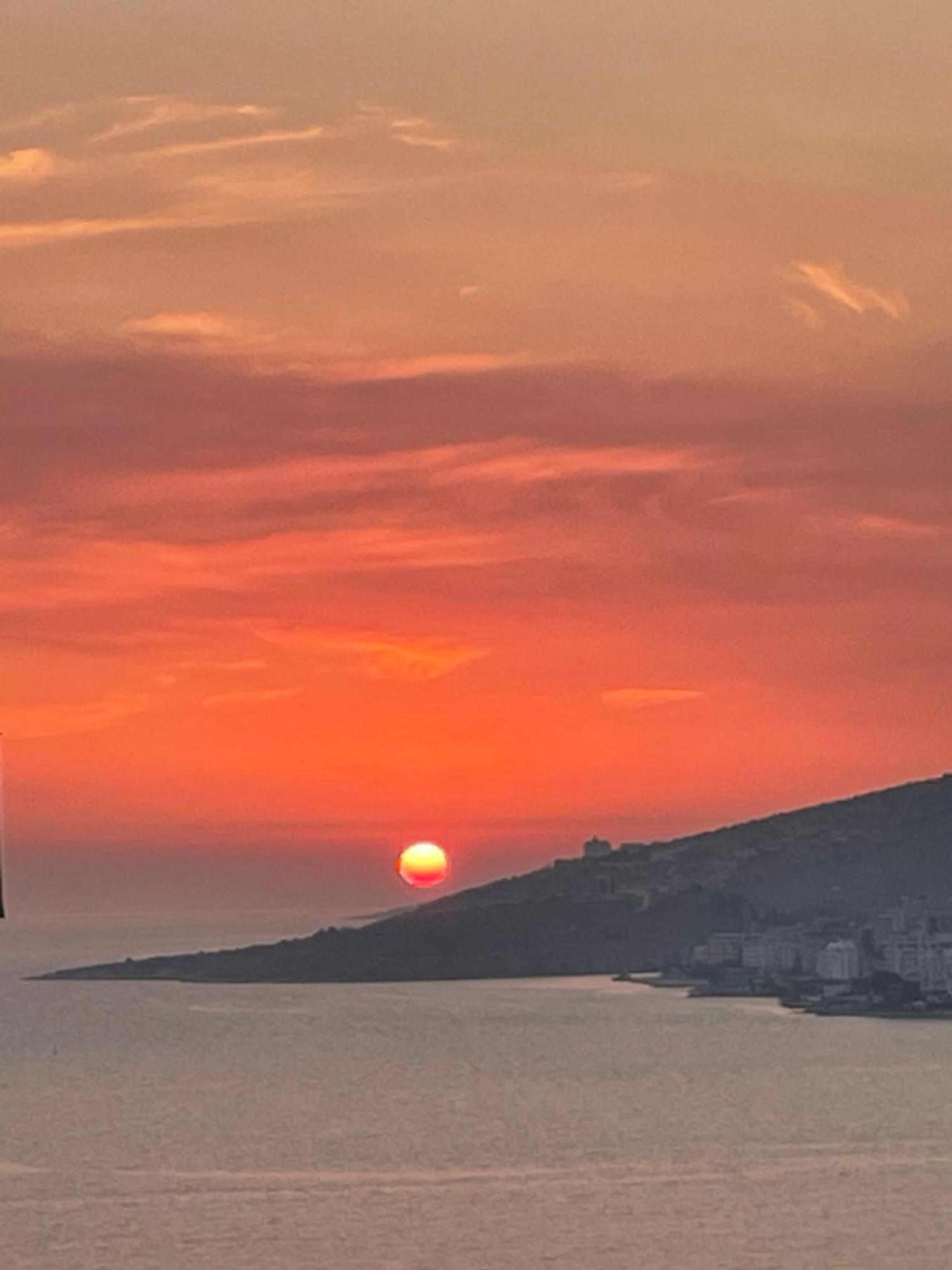 Honey Gjestgiverier Sarandë